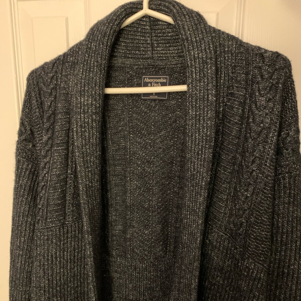 A&F Cardigan - Picture 3 of 3